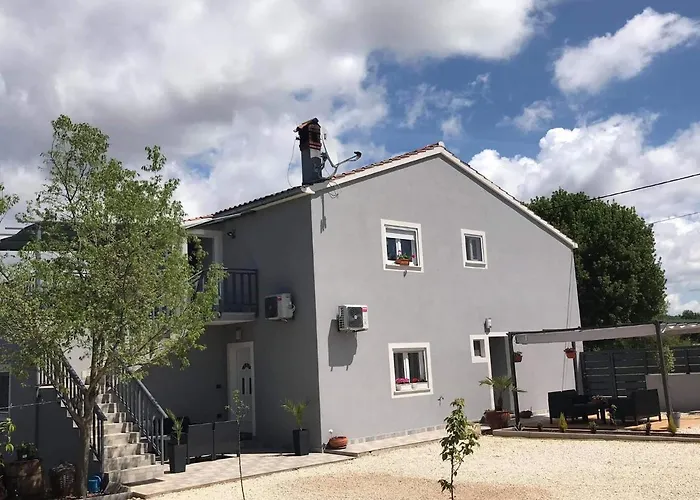 Dokic Apartment Bale